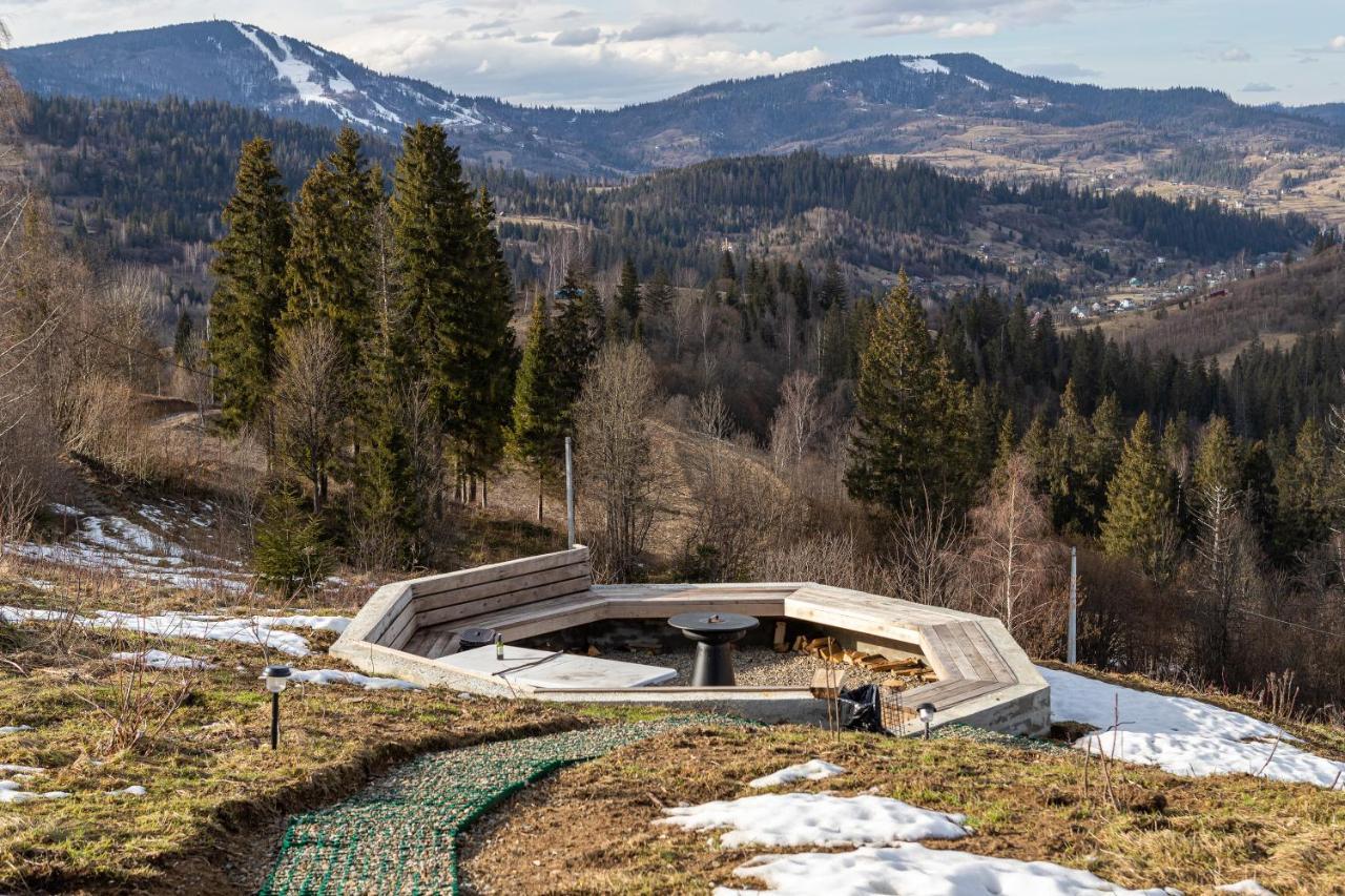 Mount Hotel Slavske Buitenkant foto